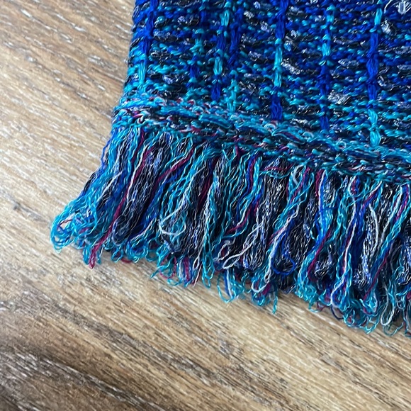 St. John Collection Tweed Knit Sleeveless Shift Dress - Picture 5 of 16